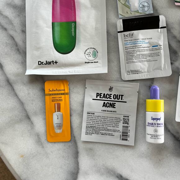 NEW Skincare Sample Lot - Picture 5 of 5